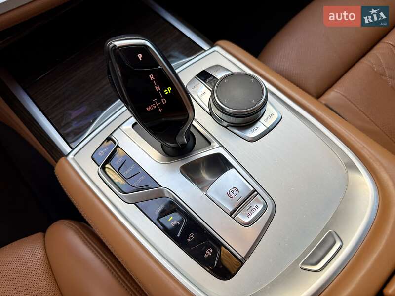 Седан BMW 7 Series 2016 в Одессе фото 51 Седан BMW 7 Series 2016 в Одессе