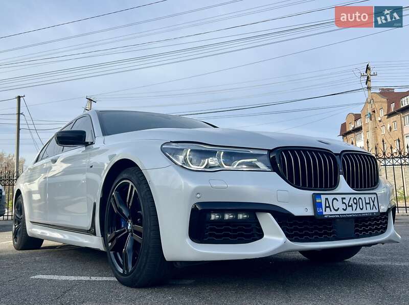 Седан BMW 7 Series 2016 в Киеве фото 6 Седан BMW 7 Series 2016 в Киеве