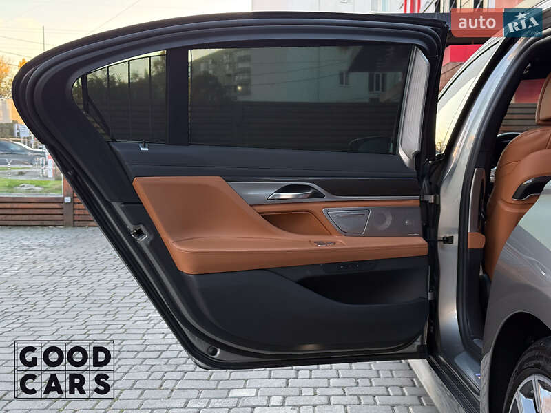 Седан BMW 7 Series 2022 в Одессе фото 21 Седан BMW 7 Series 2022 в Одессе