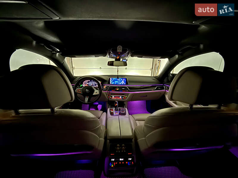 Седан BMW 7 Series 2019 в Каменец-Подольском