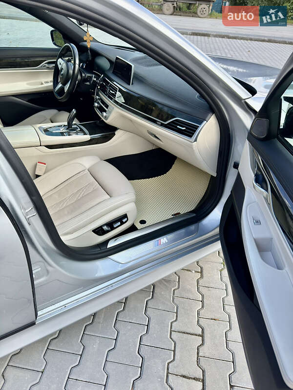 Седан BMW 7 Series 2019 в Каменец-Подольском