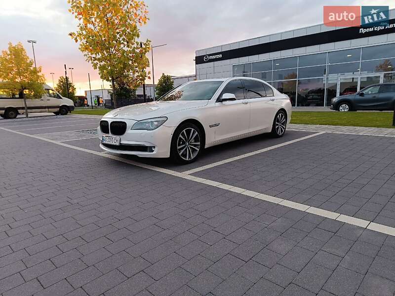 Седан BMW 7 Series 2009 в Мукачево