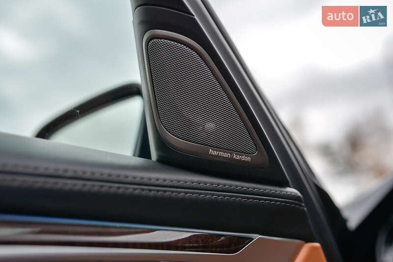 Седан BMW 7 Series 2019 в Києві