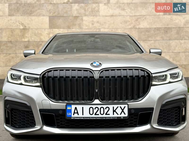 Седан BMW 7 Series 2022 в Киеве