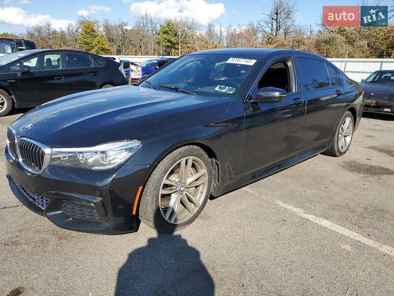 Седан BMW 7 Series 2018 в Киеве