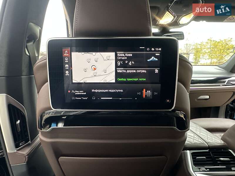 Седан BMW 7 Series 2022 в Киеве