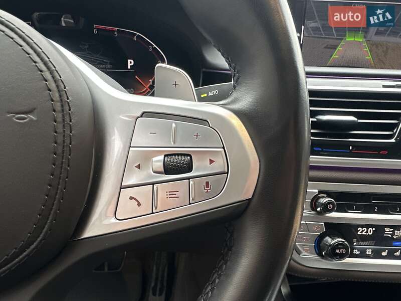 Седан BMW 7 Series 2022 в Киеве