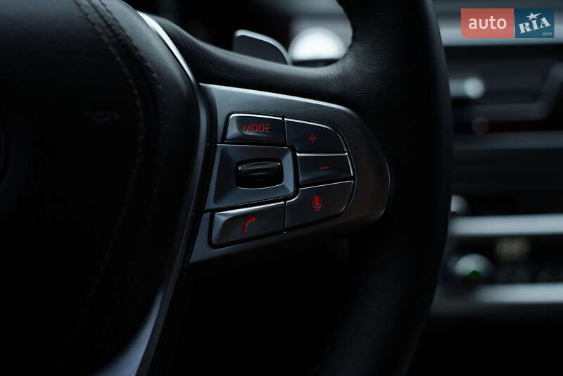 Седан BMW 7 Series 2015 в Ровно фото 51 Седан BMW 7 Series 2015 в Ровно