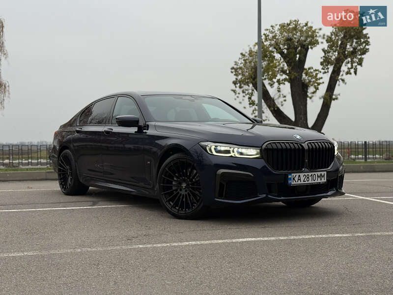 Седан BMW 7 Series 2022 в Киеве