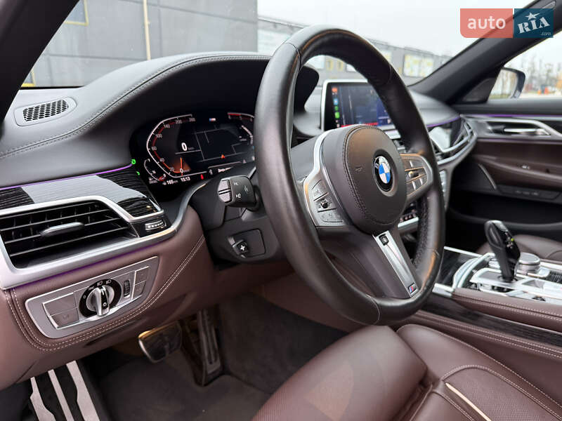 Седан BMW 7 Series 2022 в Киеве