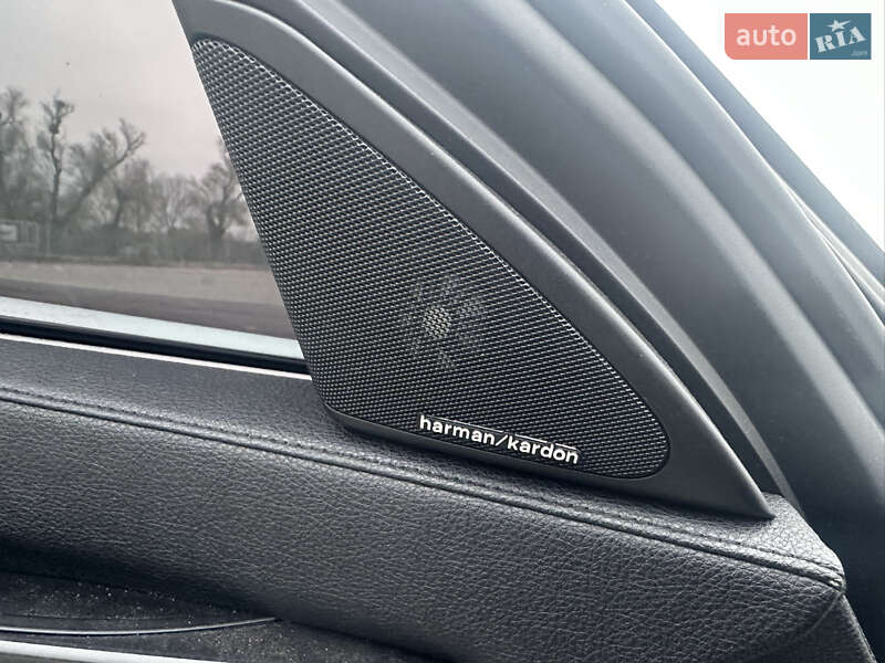 Седан BMW 7 Series 2011 в Черновцах фото 16 Седан BMW 7 Series 2011 в Черновцах