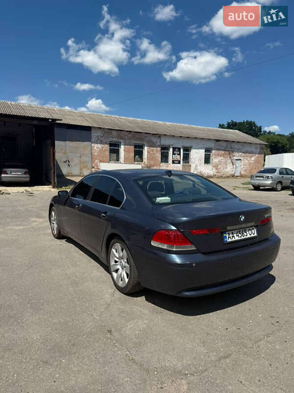 Седан BMW 7 Series 2002 в Полтаве