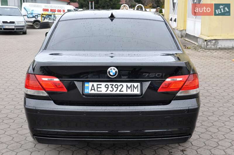 Седан BMW 7 Series 2007 в Львове