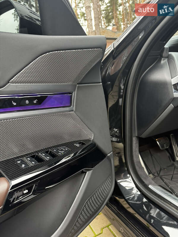 Седан BMW 7 Series 2023 в Киеве фото 26 Седан BMW 7 Series 2023 в Киеве