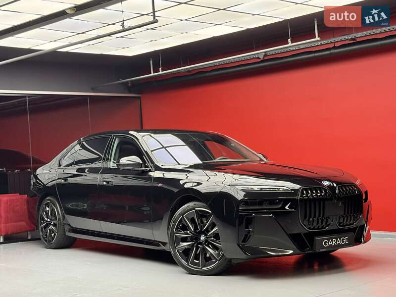 Седан BMW 7 Series 2024 в Киеве фото 15 Седан BMW 7 Series 2024 в Киеве