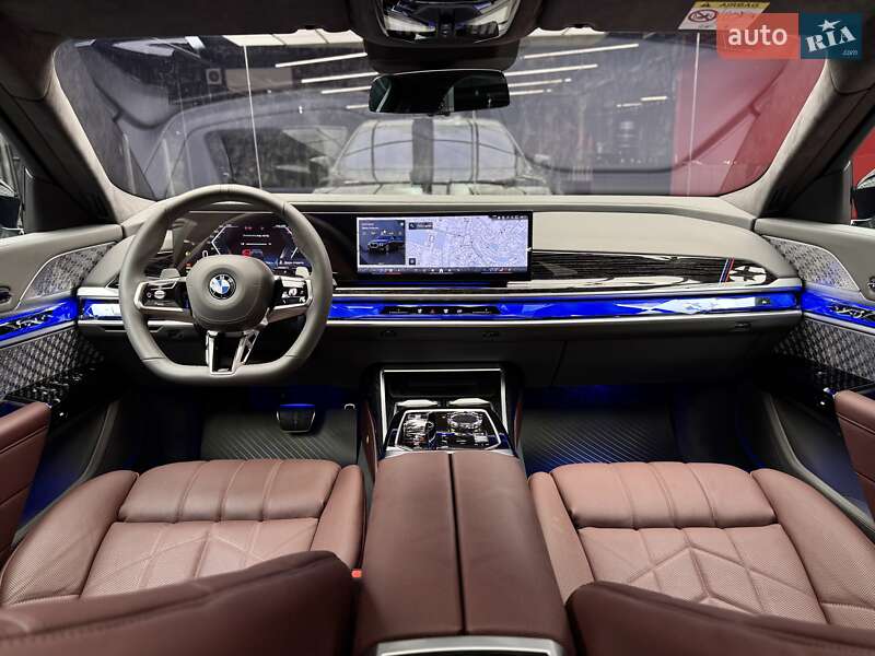 Седан BMW 7 Series 2024 в Киеве фото 43 Седан BMW 7 Series 2024 в Киеве