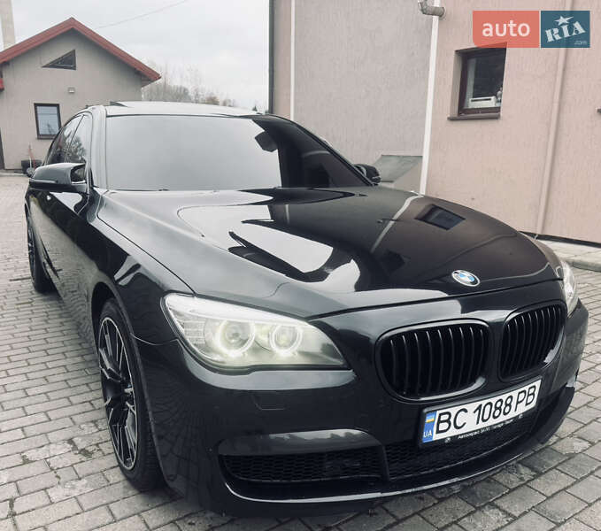 Седан BMW 7 Series 2012 в Львове