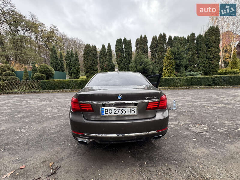 Седан BMW 7 Series 2013 в Тернополе