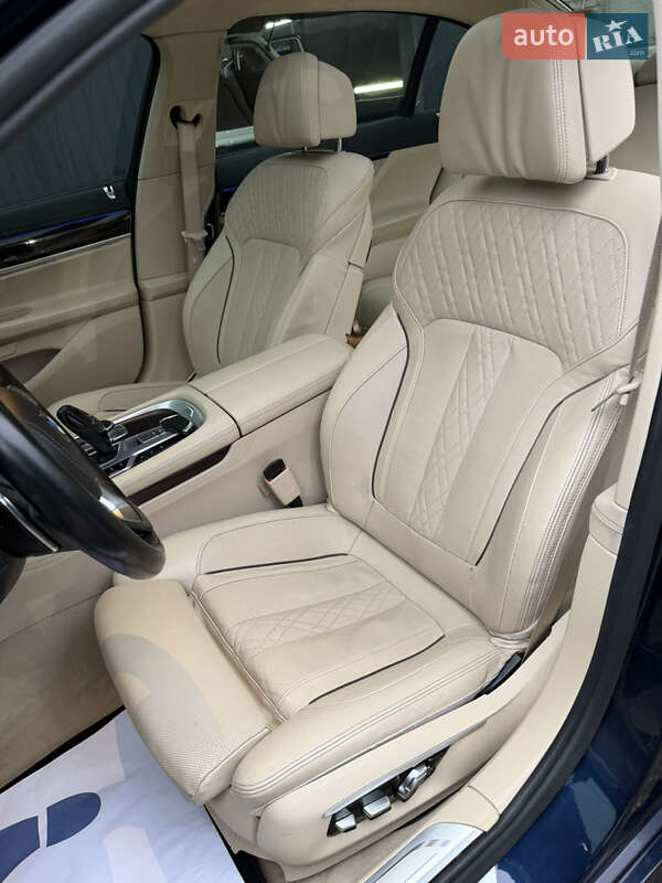 Седан BMW 7 Series 2016 в Киеве фото 14 Седан BMW 7 Series 2016 в Киеве