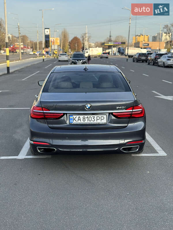 Седан BMW 7 Series 2016 в Киеве фото 5 Седан BMW 7 Series 2016 в Киеве