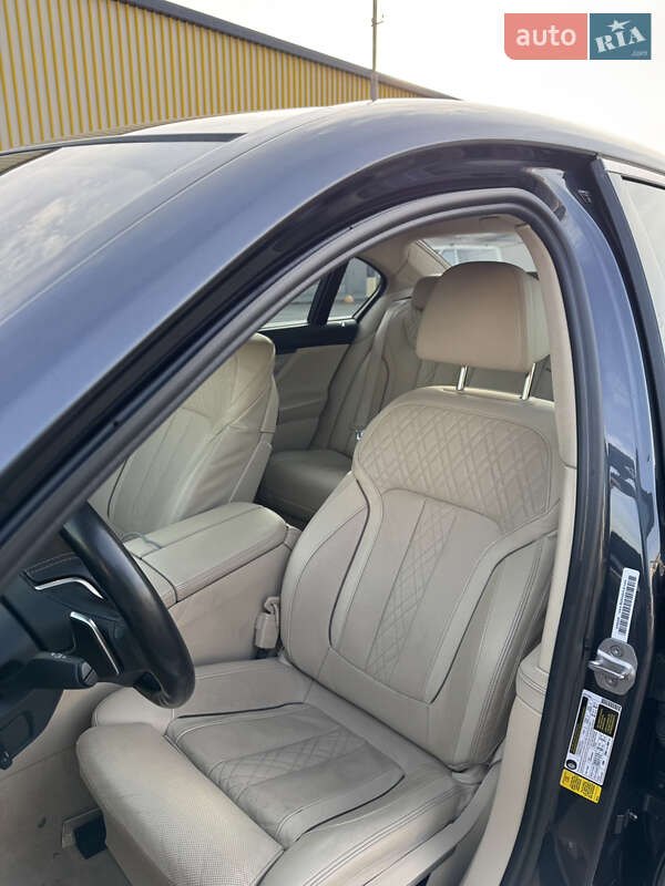 Седан BMW 7 Series 2016 в Киеве фото 9 Седан BMW 7 Series 2016 в Киеве