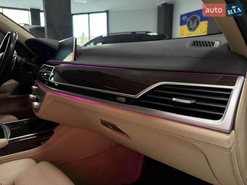 Седан BMW 7 Series 2019 в Тернополе фото 52 Седан BMW 7 Series 2019 в Тернополе