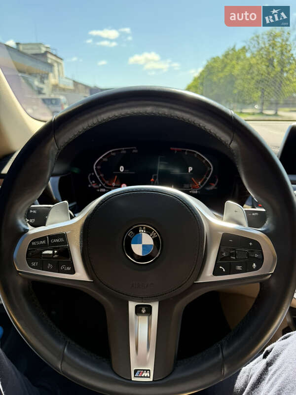Седан BMW 7 Series 2019 в Львове