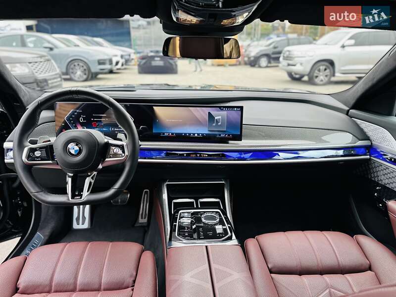 Седан BMW 7 Series 2024 в Киеве фото 55 Седан BMW 7 Series 2024 в Киеве