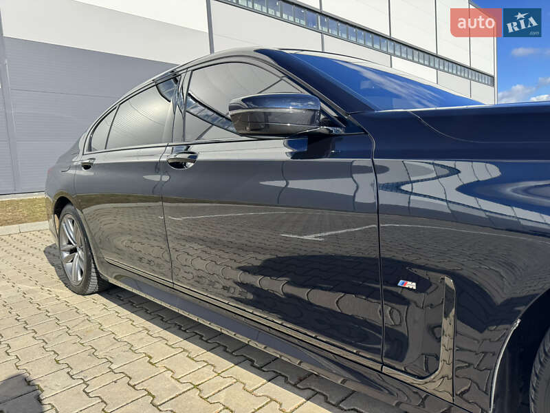 Седан BMW 7 Series 2019 в Ивано-Франковске