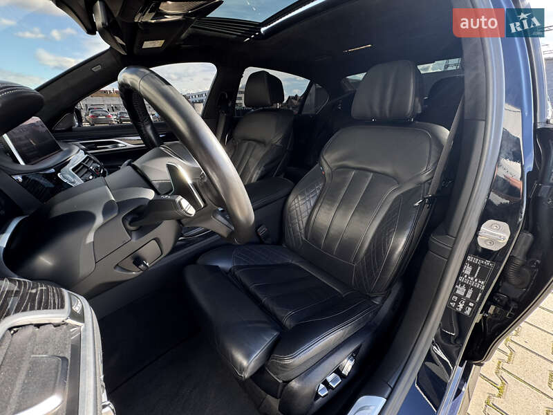 Седан BMW 7 Series 2019 в Ивано-Франковске