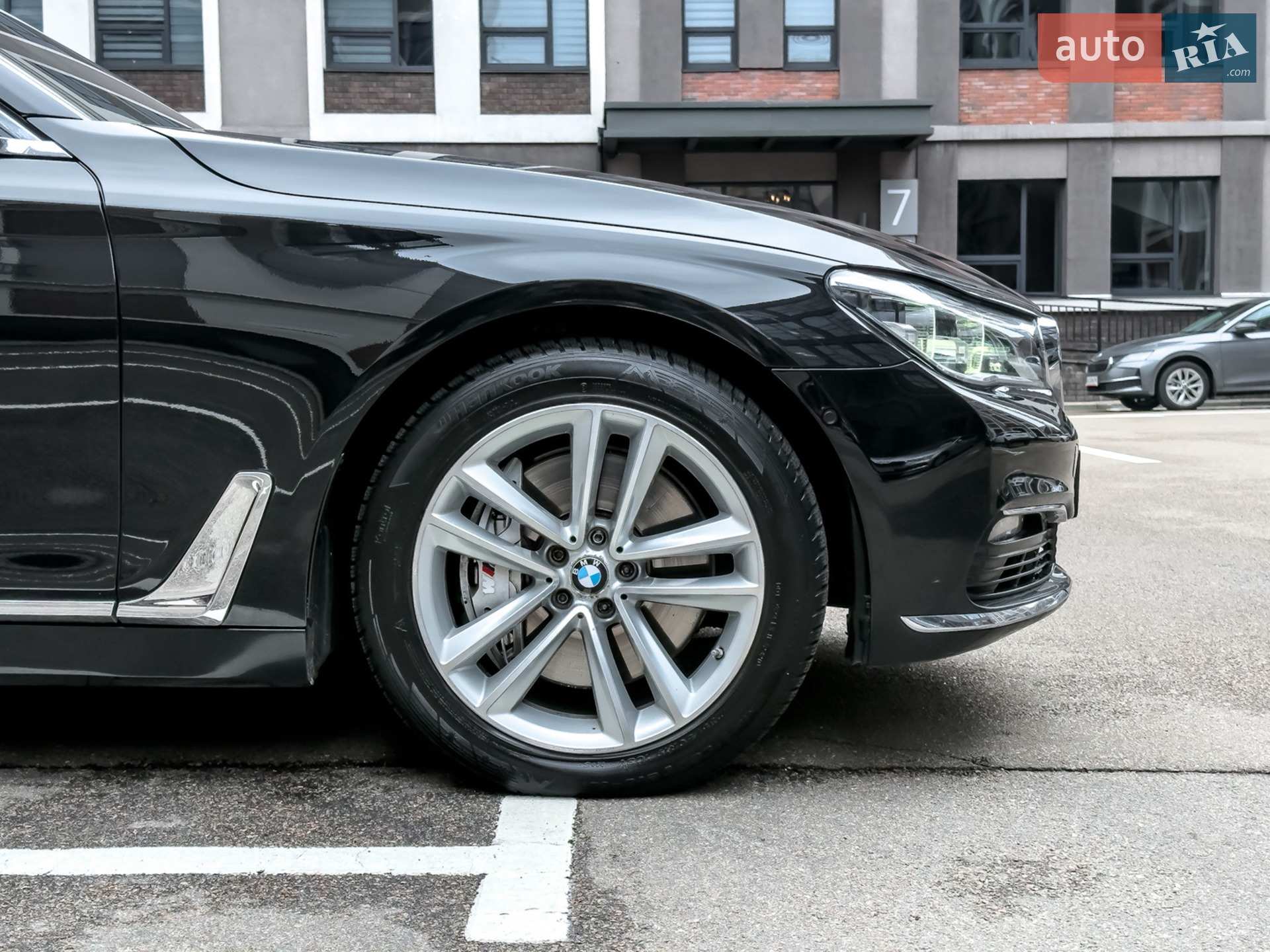 2015 BMW 7er - мініатюра 10