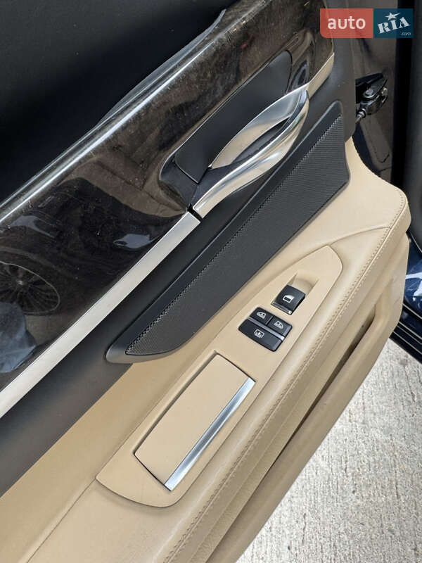 Седан BMW 7 Series 2013 в Одессе
