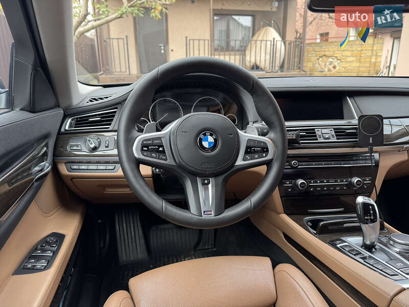 Седан BMW 7 Series 2014 в Николаеве фото 35 Седан BMW 7 Series 2014 в Николаеве