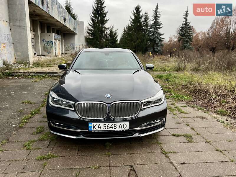 Седан BMW 7 Series 2017 в Житомирі