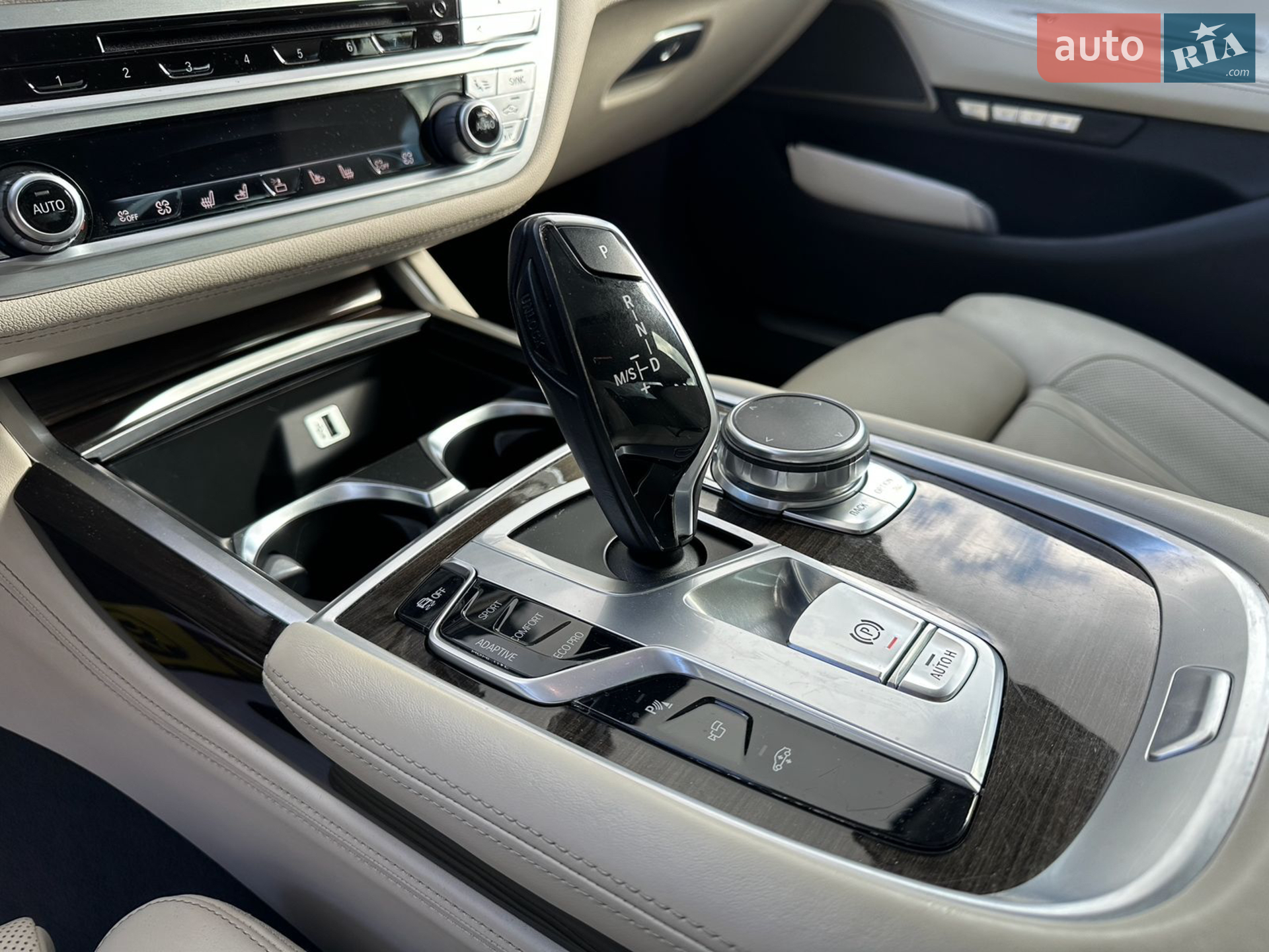 2016 BMW 7er - мініатюра 19