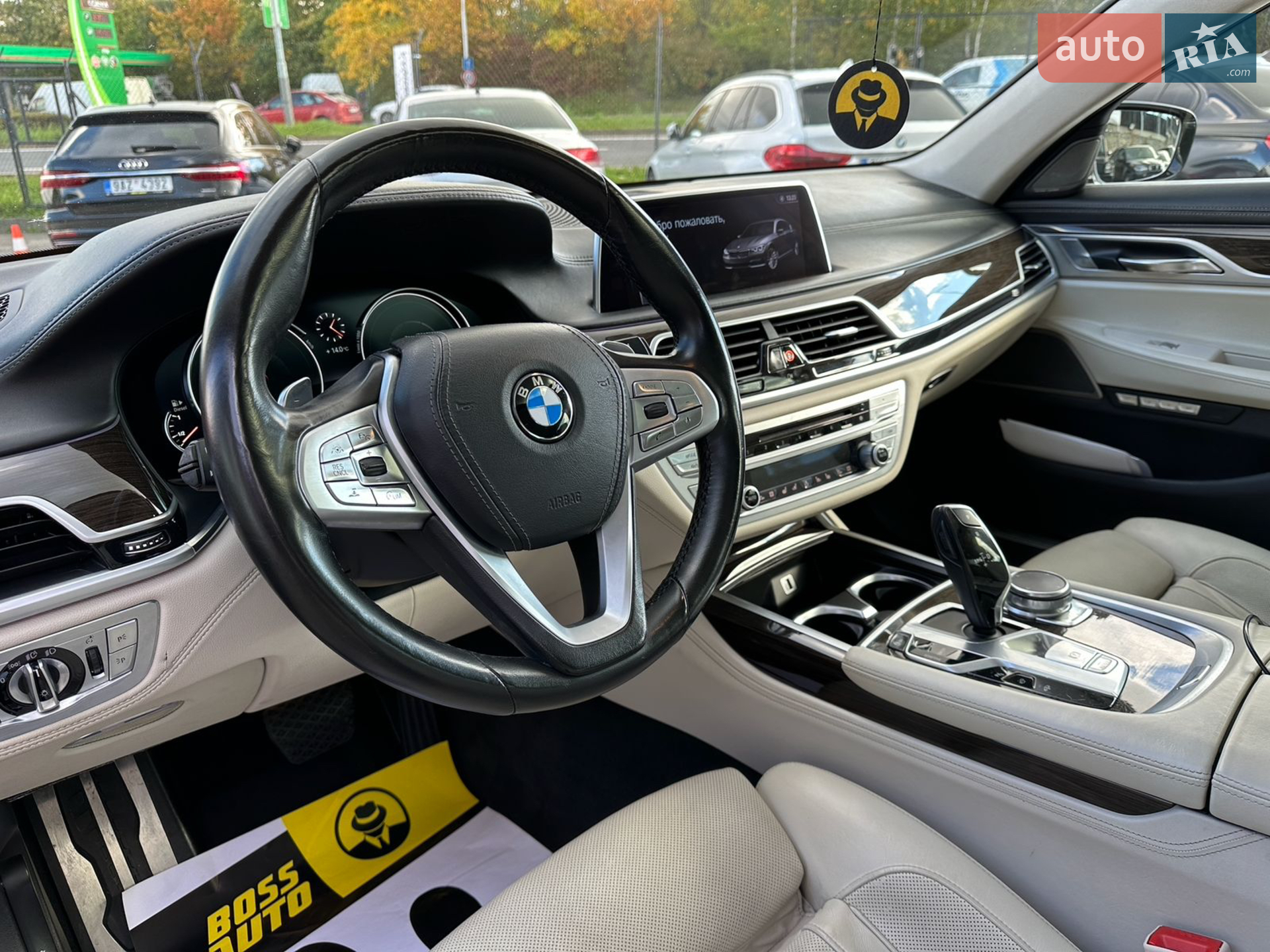 2016 BMW 7er - мініатюра 16