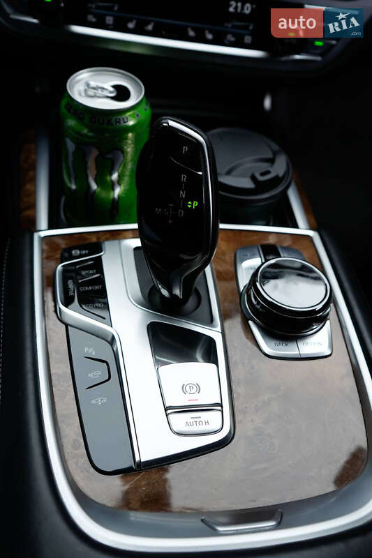 Седан BMW 7 Series 2016 в Львові фото 23 Седан BMW 7 Series 2016 в Львові