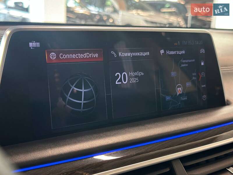 Седан BMW 7 Series 2016 в Львове