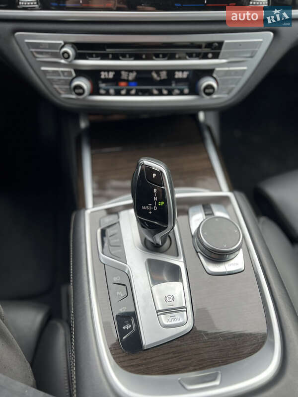 Седан BMW 7 Series 2019 в Чернівцях фото 26 Седан BMW 7 Series 2019 в Чернівцях