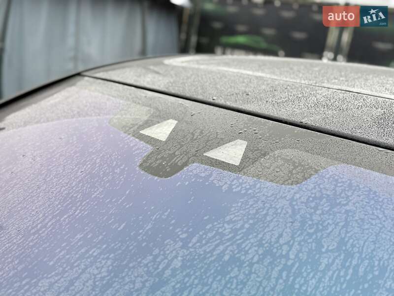 Седан BMW 7 Series 2018 в Киеве фото 25 Седан BMW 7 Series 2018 в Киеве