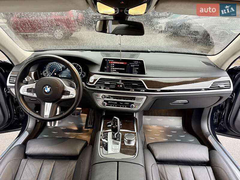 Седан BMW 7 Series 2018 в Киеве фото 48 Седан BMW 7 Series 2018 в Киеве