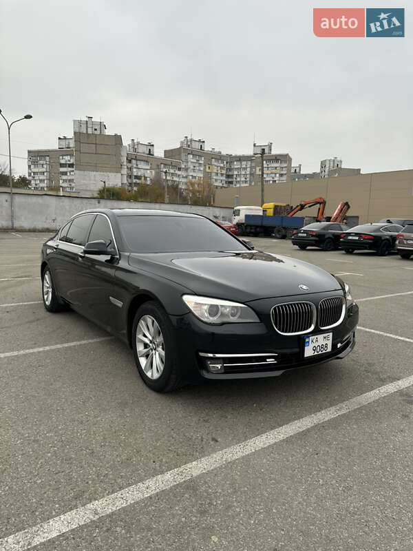 Седан BMW 7 Series 2012 в Киеве