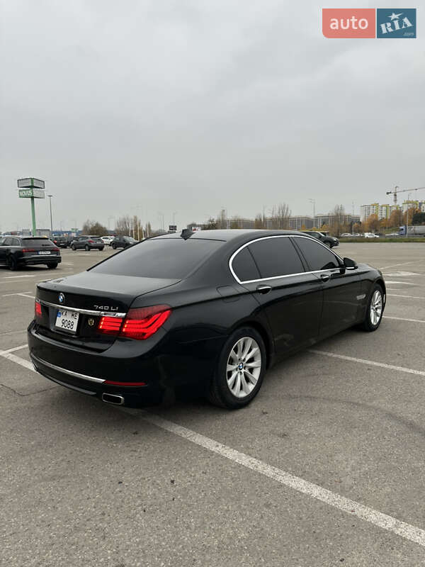 Седан BMW 7 Series 2012 в Киеве