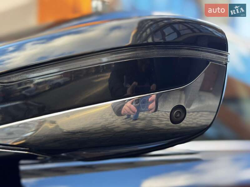 Седан BMW 7 Series 2019 в Ивано-Франковске