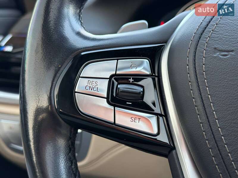 Седан BMW 7 Series 2017 в Кривом Роге