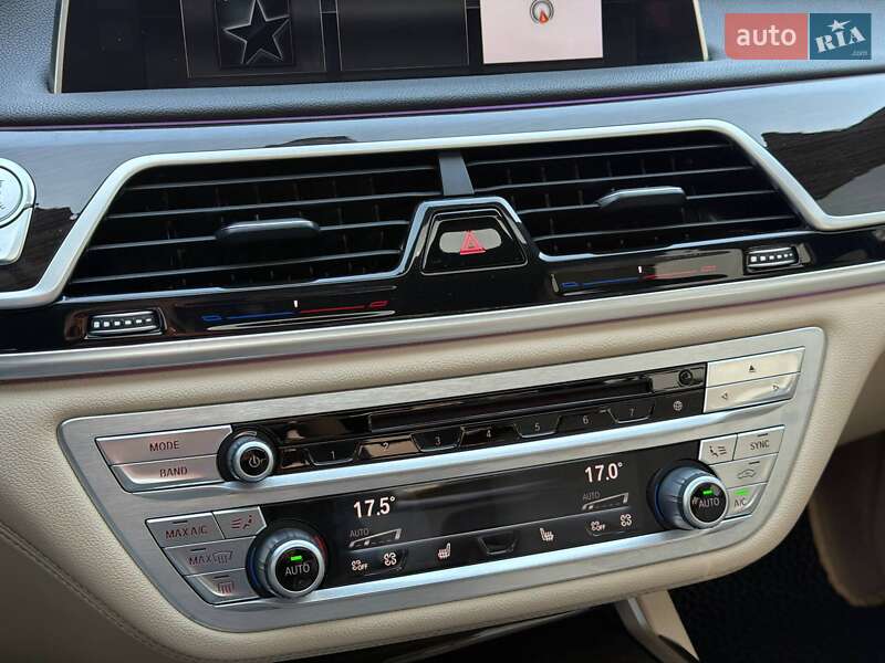 Седан BMW 7 Series 2017 в Кривом Роге