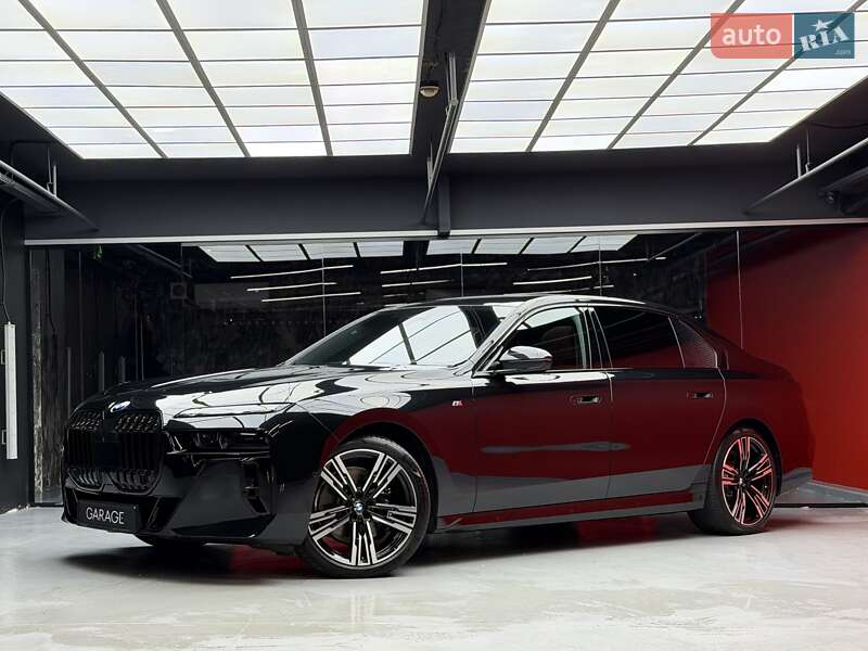 Седан BMW 7 Series 2023 в Киеве