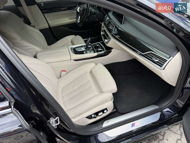 Седан BMW 7 Series 2019 в Киеве фото 10 Седан BMW 7 Series 2019 в Киеве