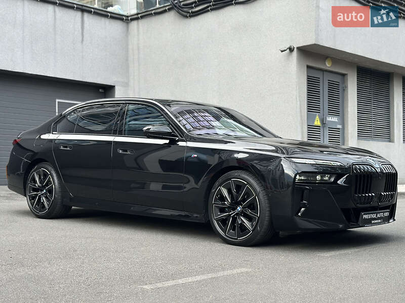Седан BMW 7 Series 2022 в Киеве