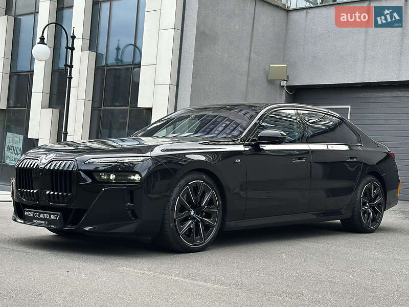 Седан BMW 7 Series 2022 в Киеве